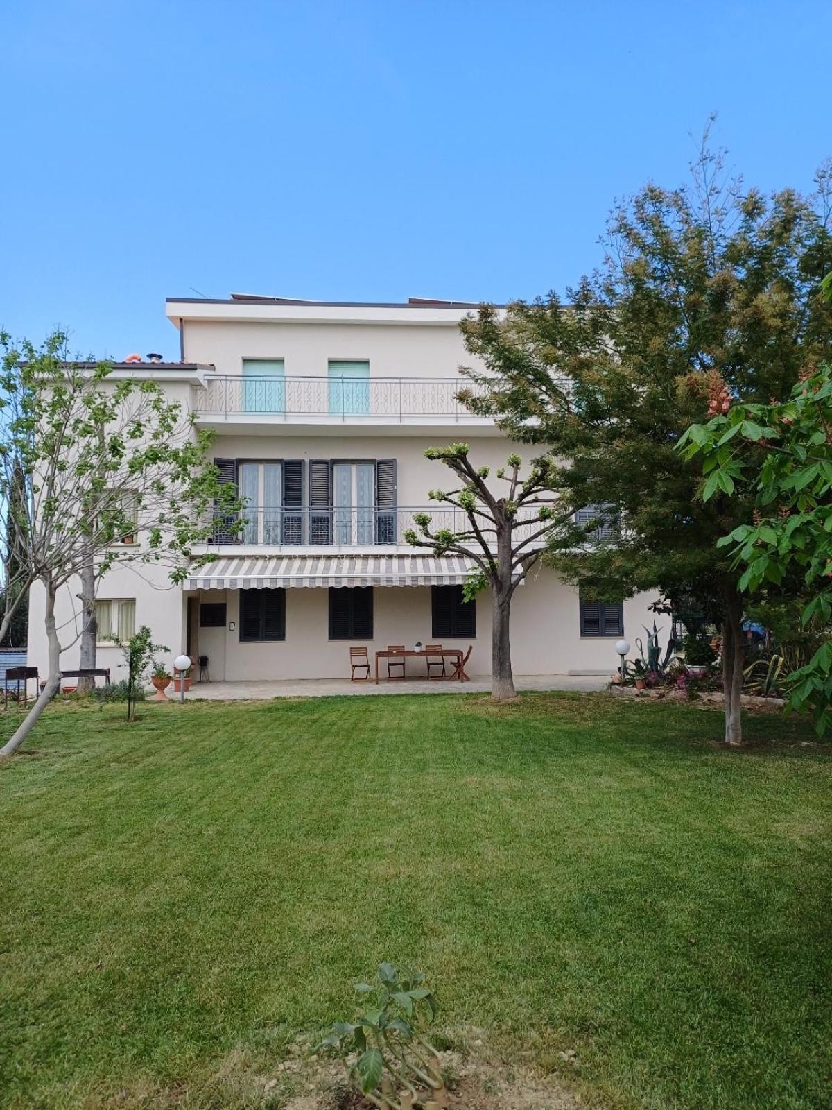 La Casa Degli Ippocastani Apartment Colonnella Ngoại thất bức ảnh